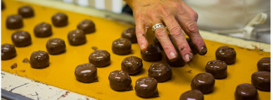 Cummings' world-famous chocolate truffles are made only from the finest ingredients